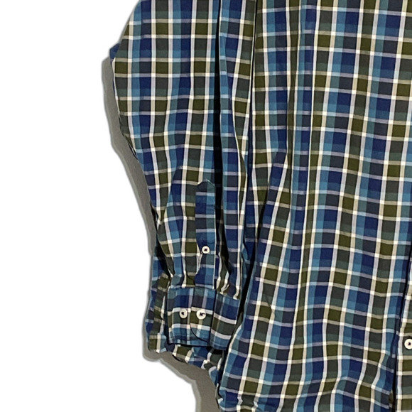 Roundtree & Yorke 4XT Plaid Button Down Shirt - Picture 3 of 9